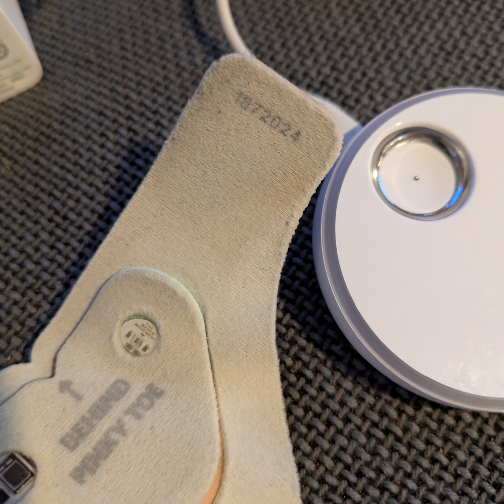 Owlet Baby Foot Wearable - Picture 3 of 6
